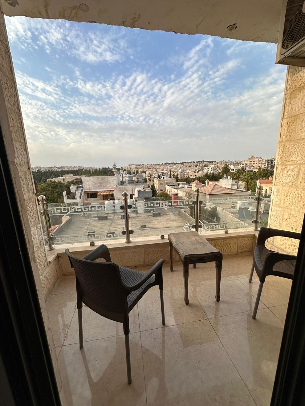 Alqimah Hotel Apartments Amman Exterior photo