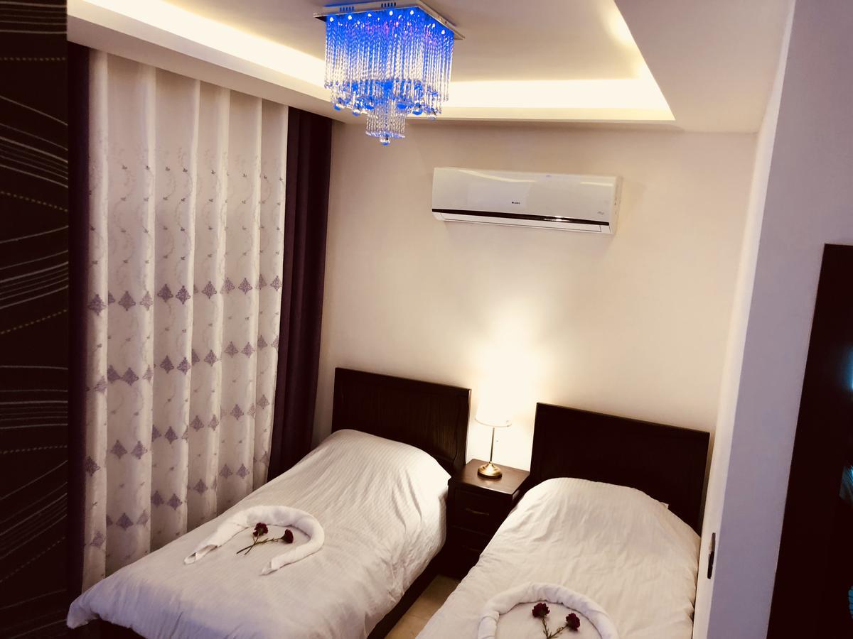 Alqimah Hotel Apartments Amman Exterior photo
